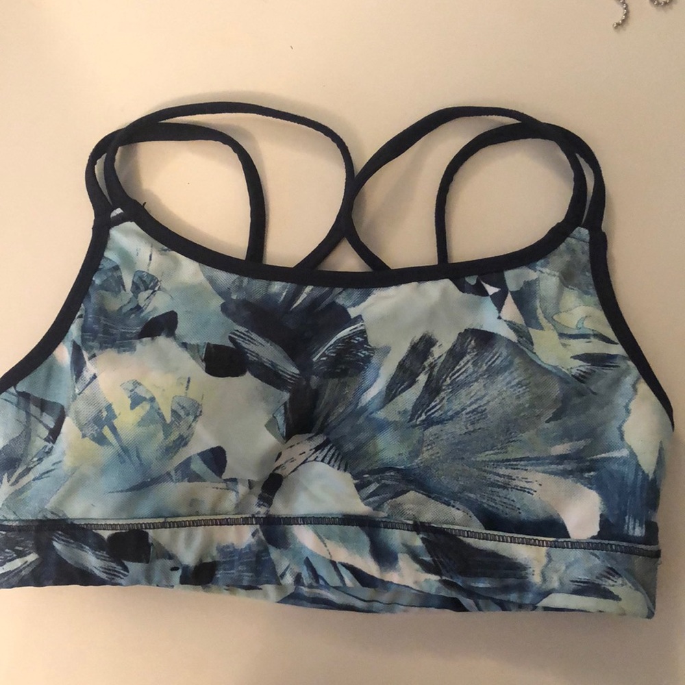 Areo sports bra